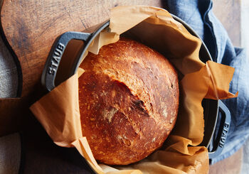 No-Knead Cast Iron Bread