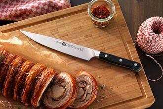 CARVING KNIFE