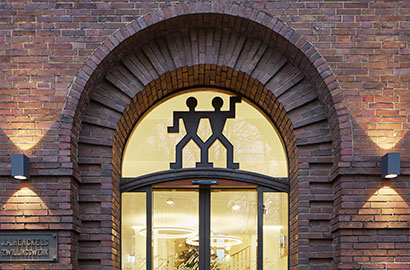 ZWILLING J.A. HENCKELS Headquarter Entrance