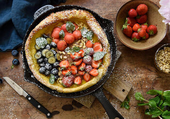 Pancake with chocolate and fresh fruits